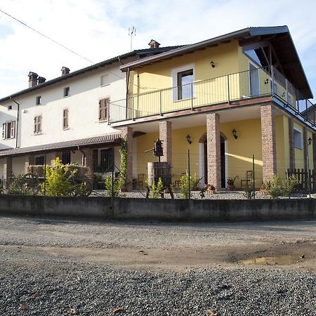Agriturismo Il Vecchio Portico Francavilla Bisio Exteriör bild