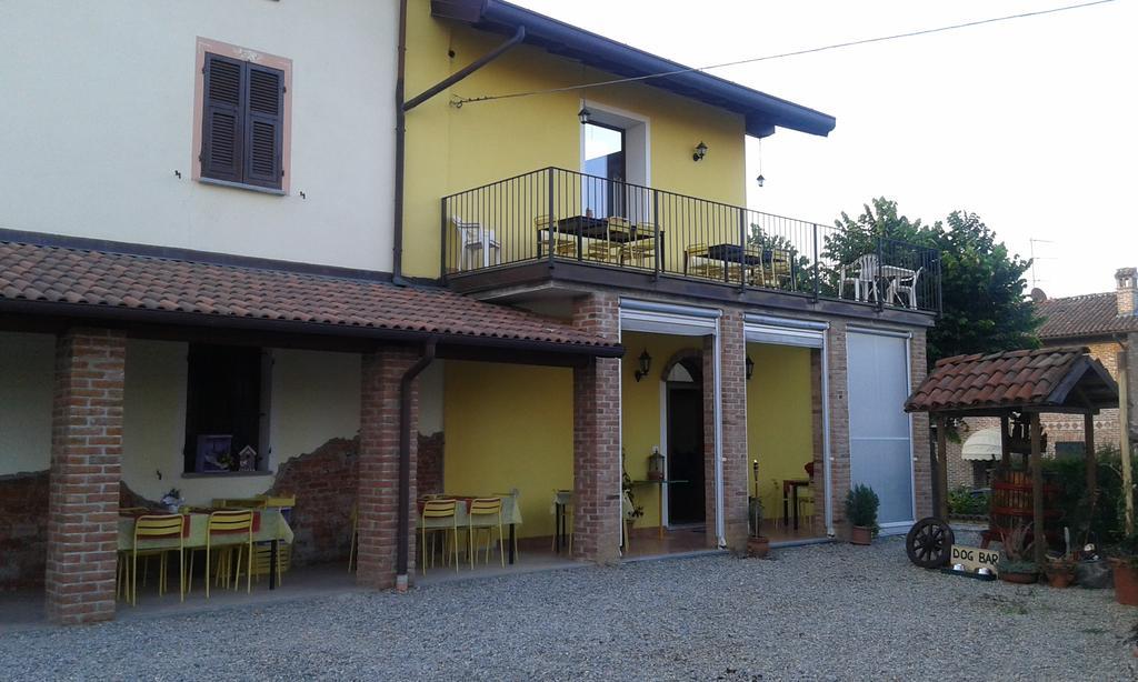 Agriturismo Il Vecchio Portico Francavilla Bisio Exteriör bild