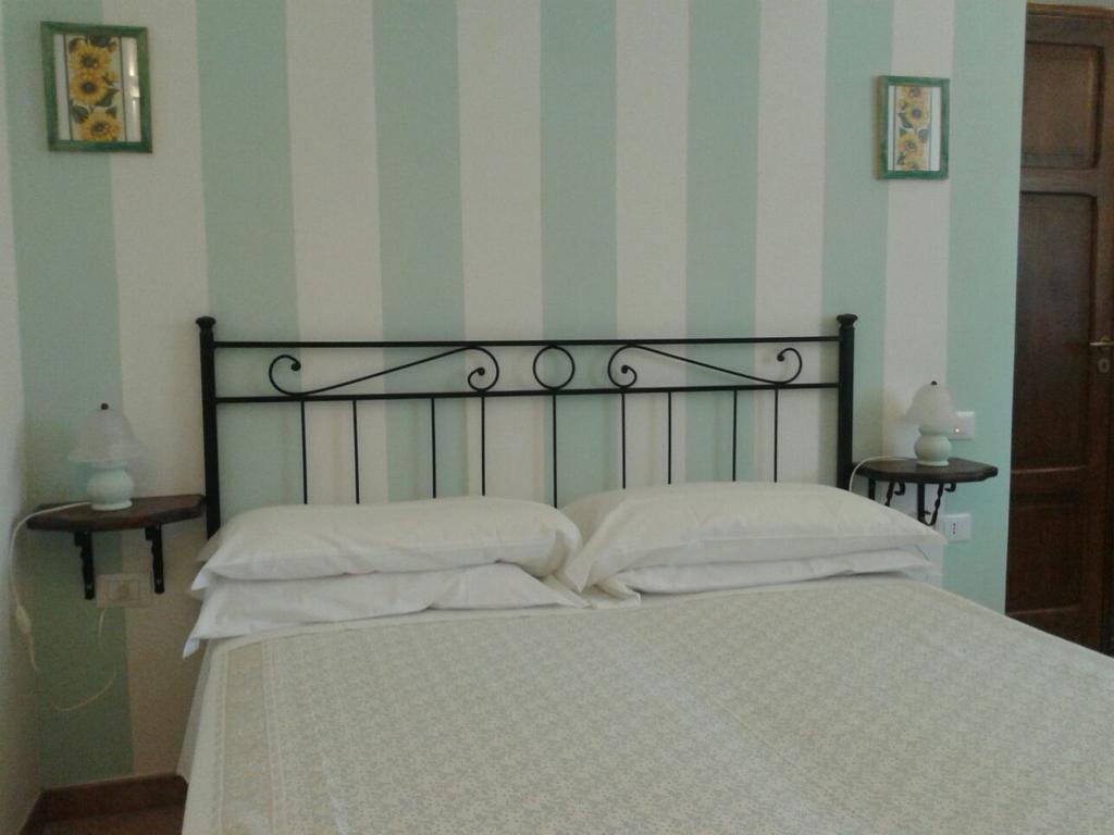 Agriturismo Il Vecchio Portico Francavilla Bisio Exteriör bild