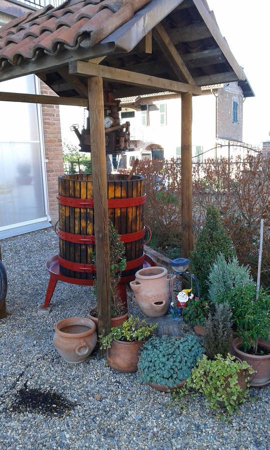 Agriturismo Il Vecchio Portico Francavilla Bisio Exteriör bild